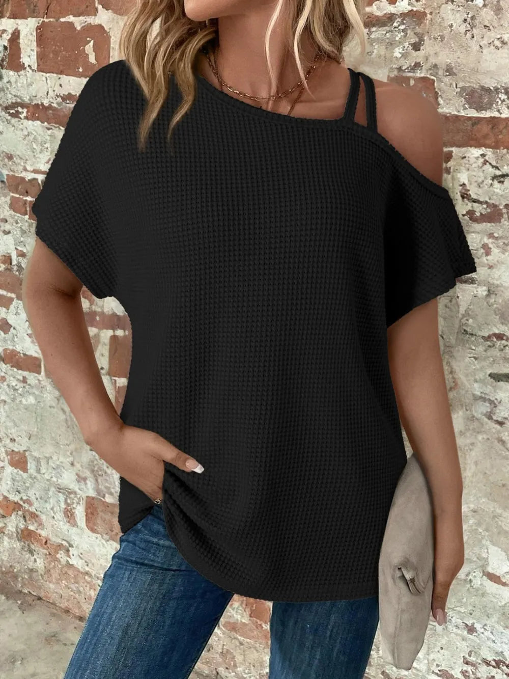 Short sleeved solid color top for women's fashion summer slanted shoulder suspender