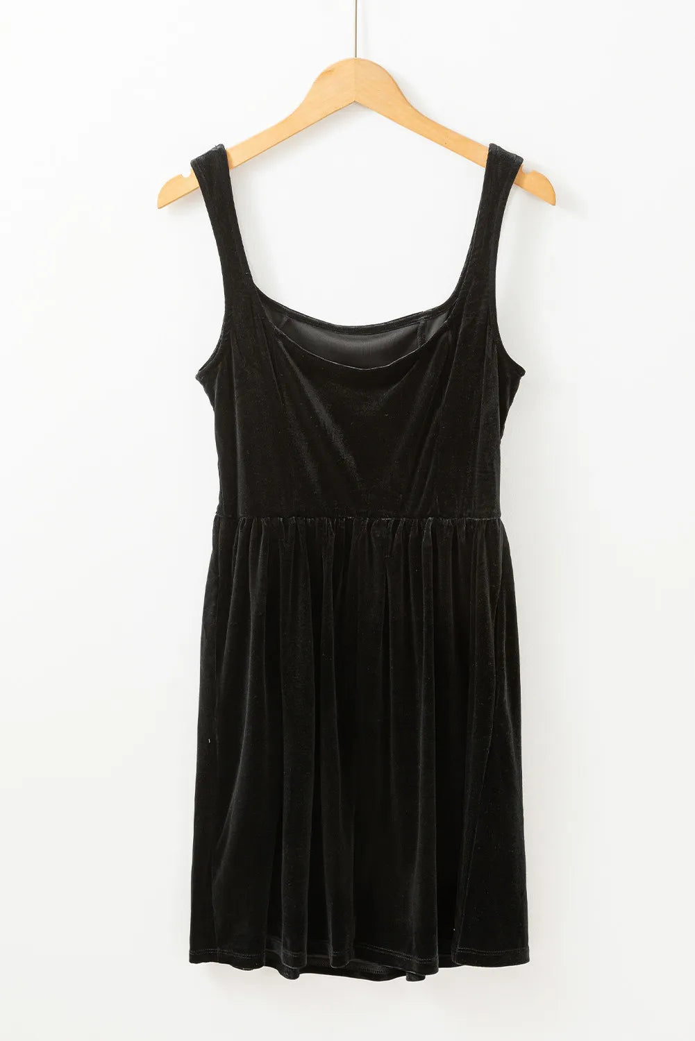 Spring and summer new fashion trend gold velvet camisole dress for women