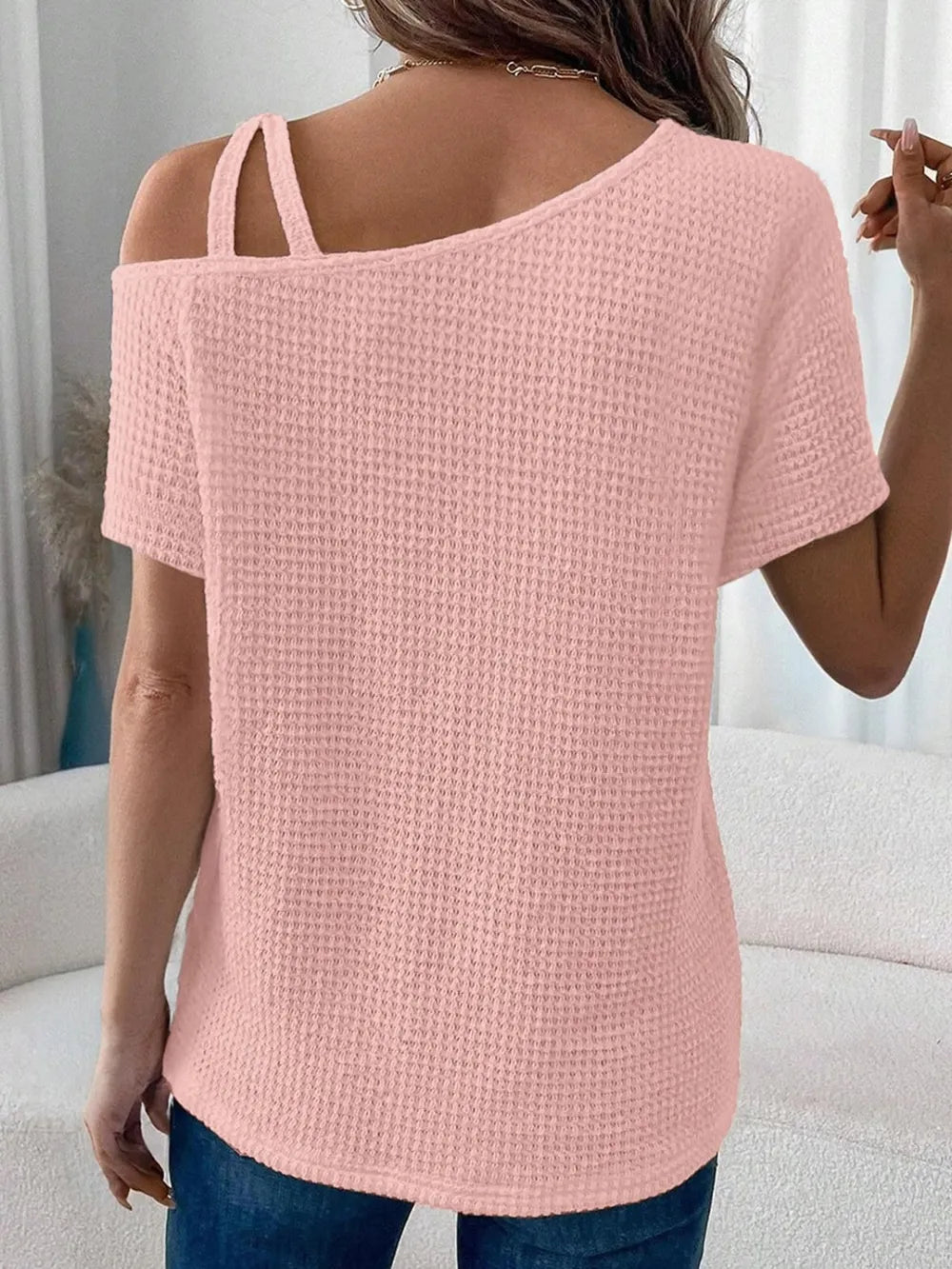 Short sleeved solid color top for women's fashion summer slanted shoulder suspender